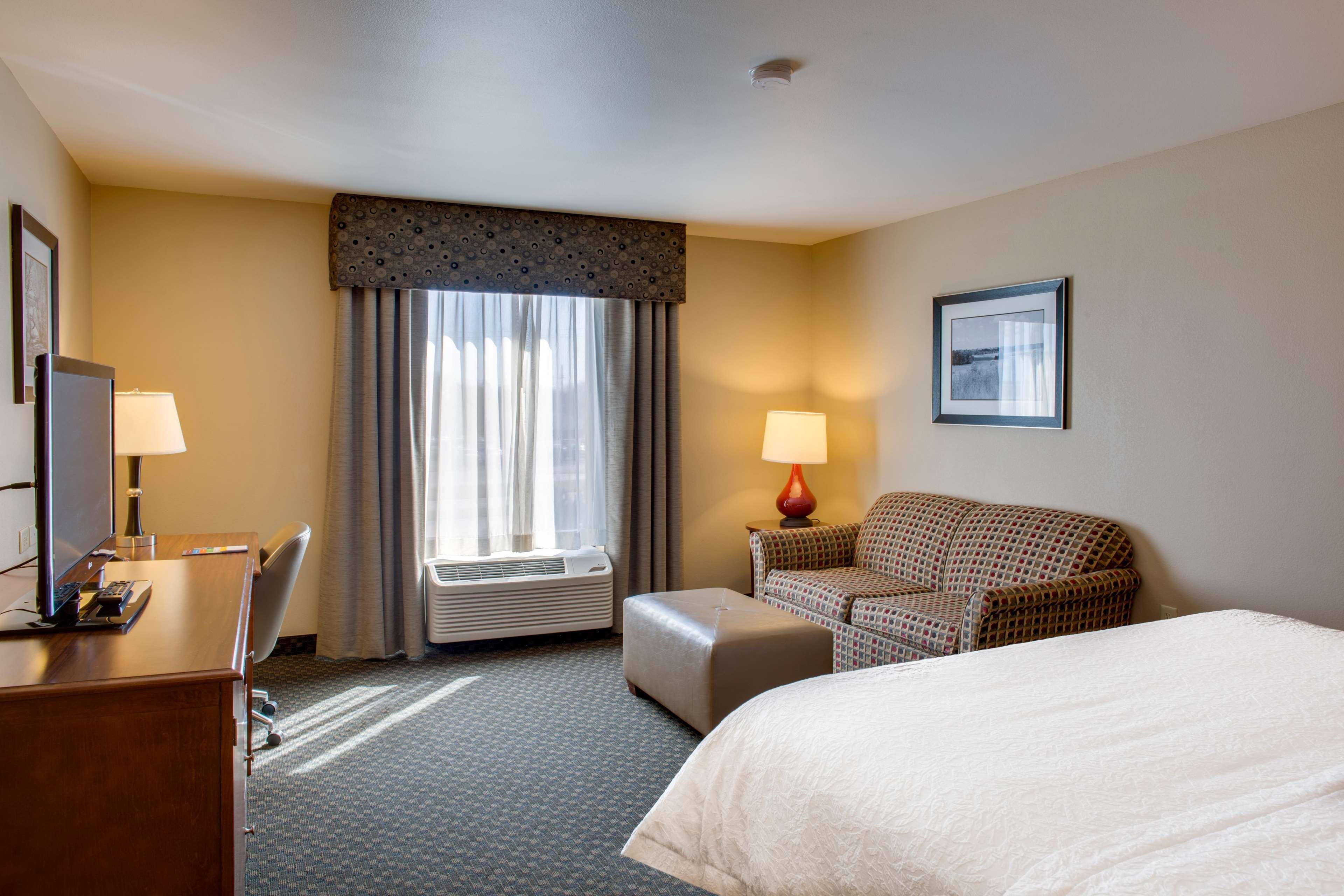 Hampton Inn Chickasha Bagian luar foto