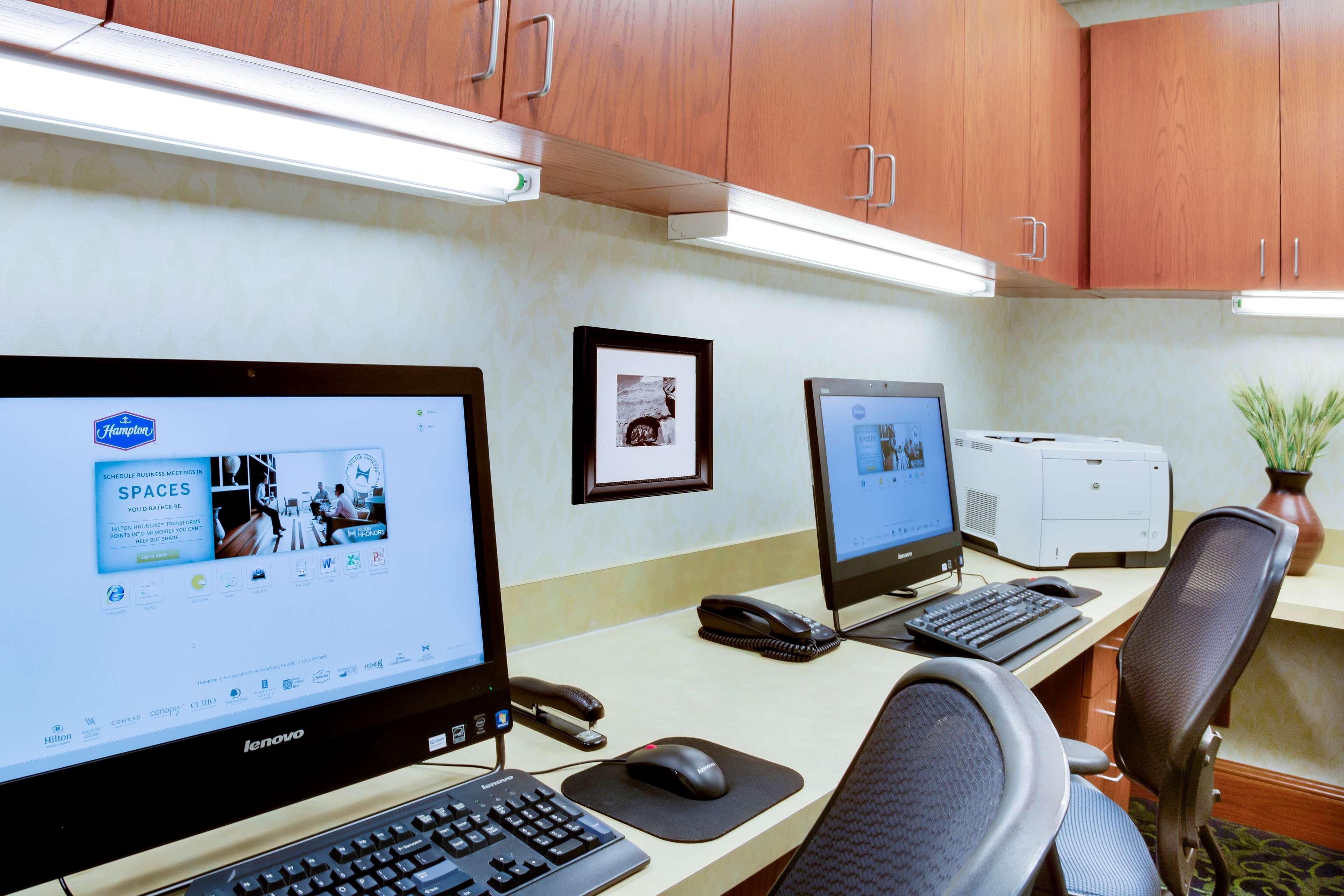 Hampton Inn Chickasha Bagian luar foto