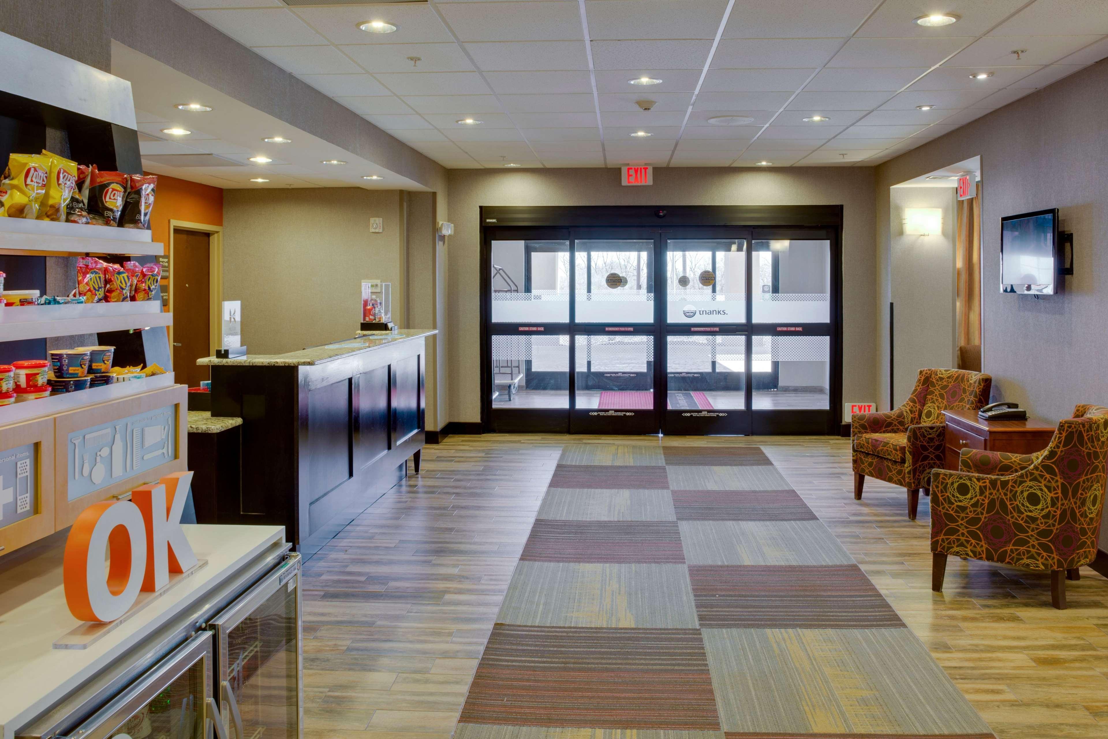 Hampton Inn Chickasha Bagian luar foto