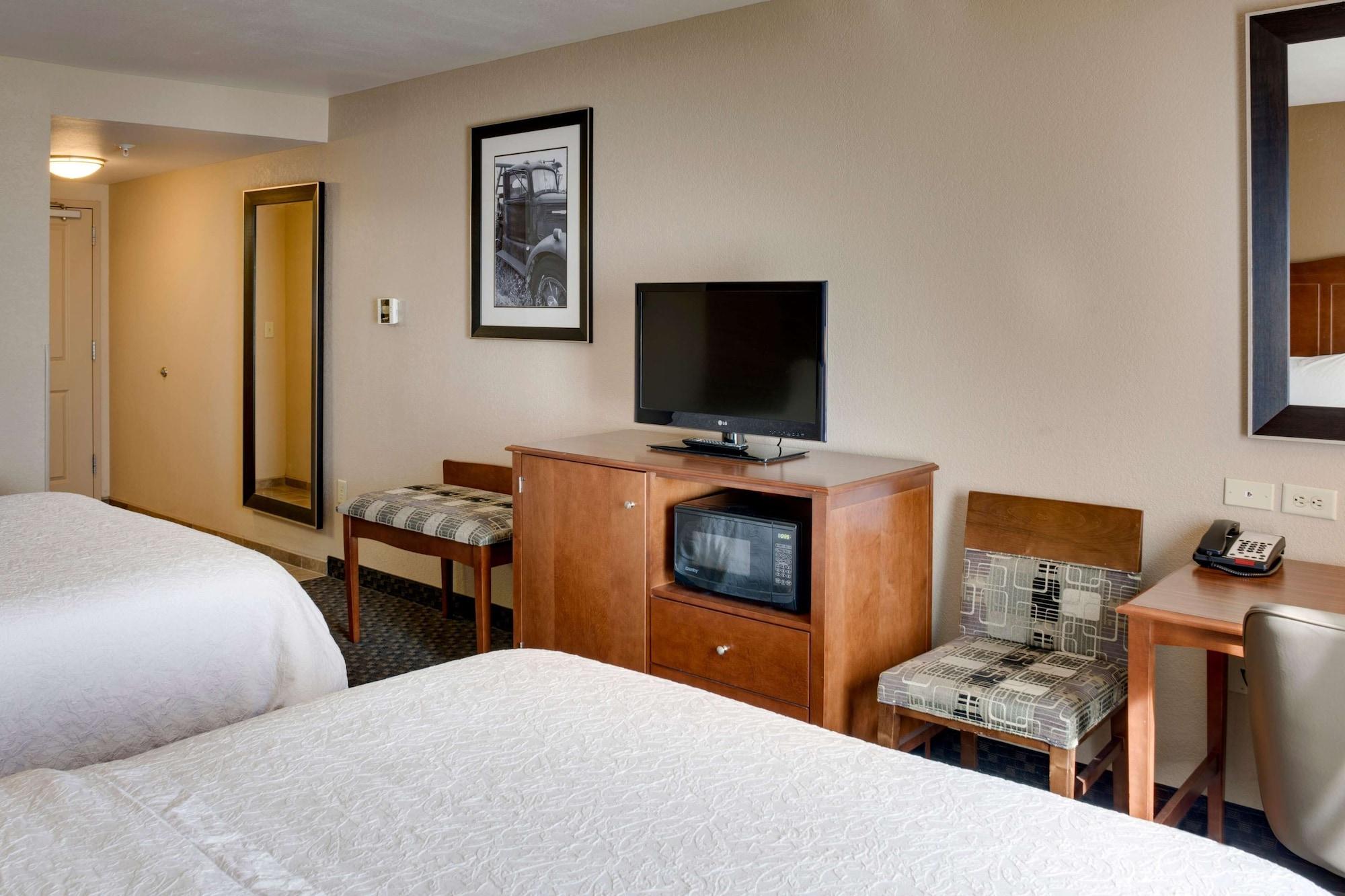 Hampton Inn Chickasha Bagian luar foto