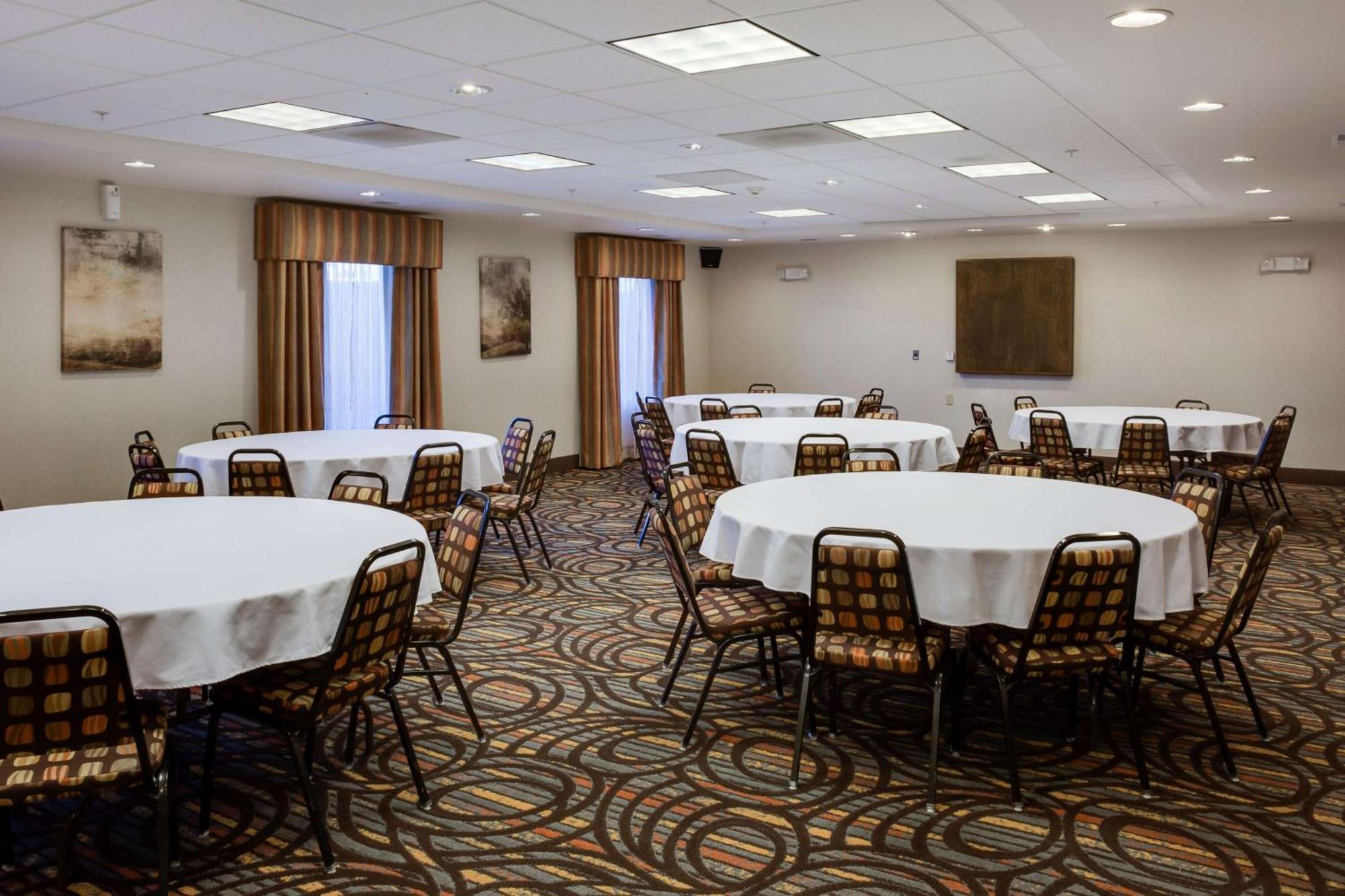 Hampton Inn Chickasha Bagian luar foto