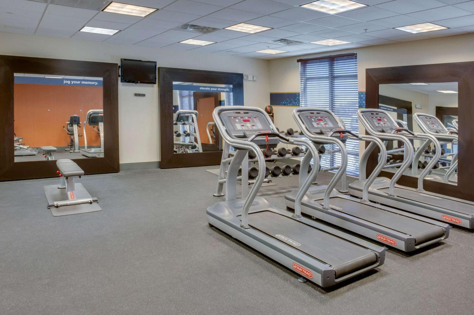 Hampton Inn Chickasha Bagian luar foto