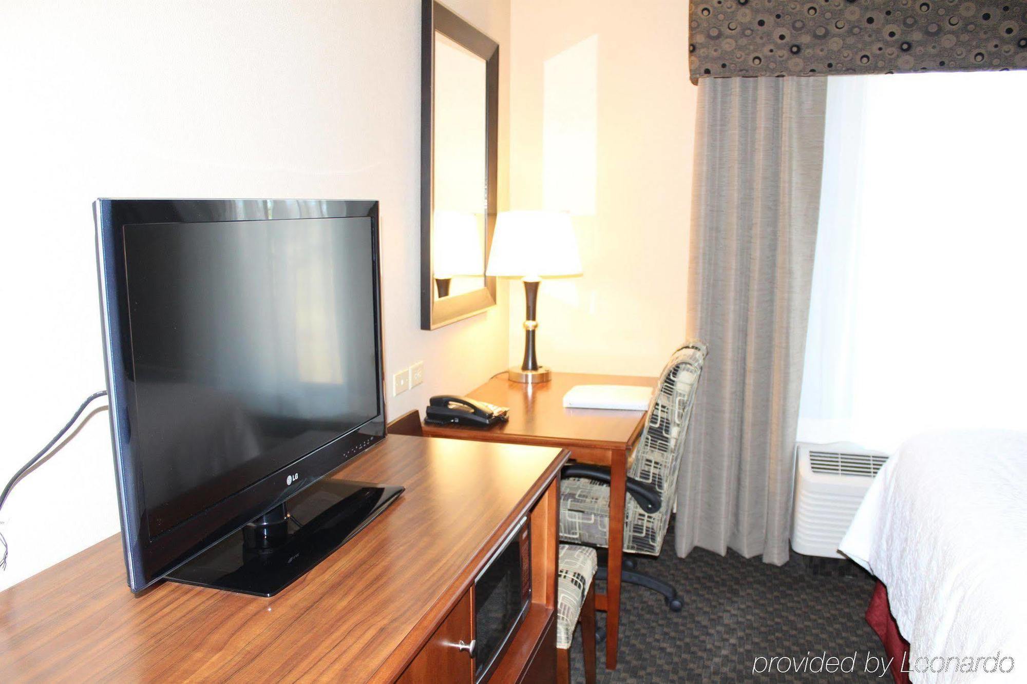 Hampton Inn Chickasha Bagian luar foto