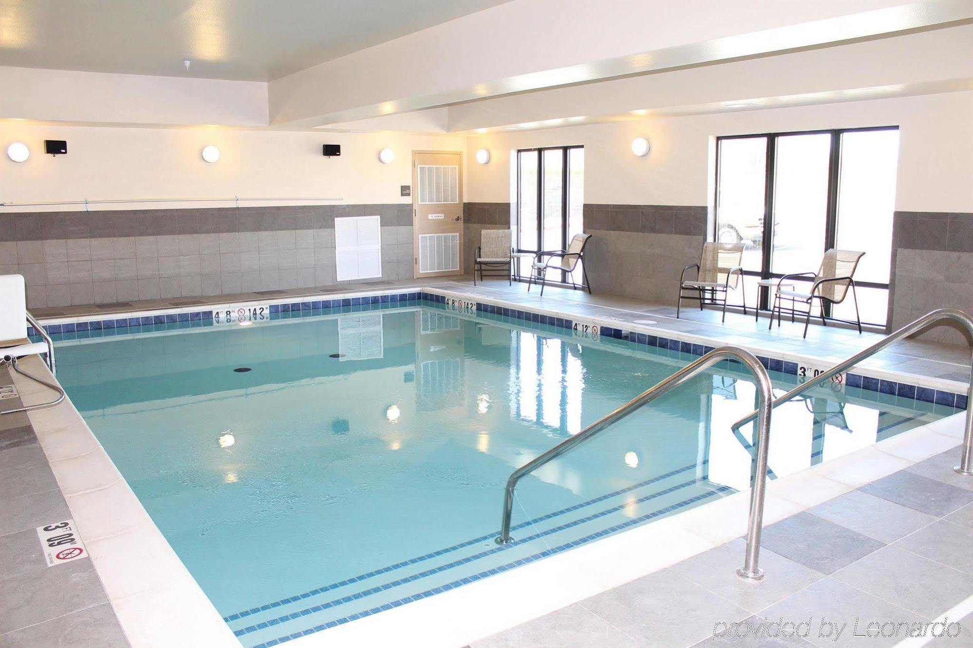 Hampton Inn Chickasha Bagian luar foto